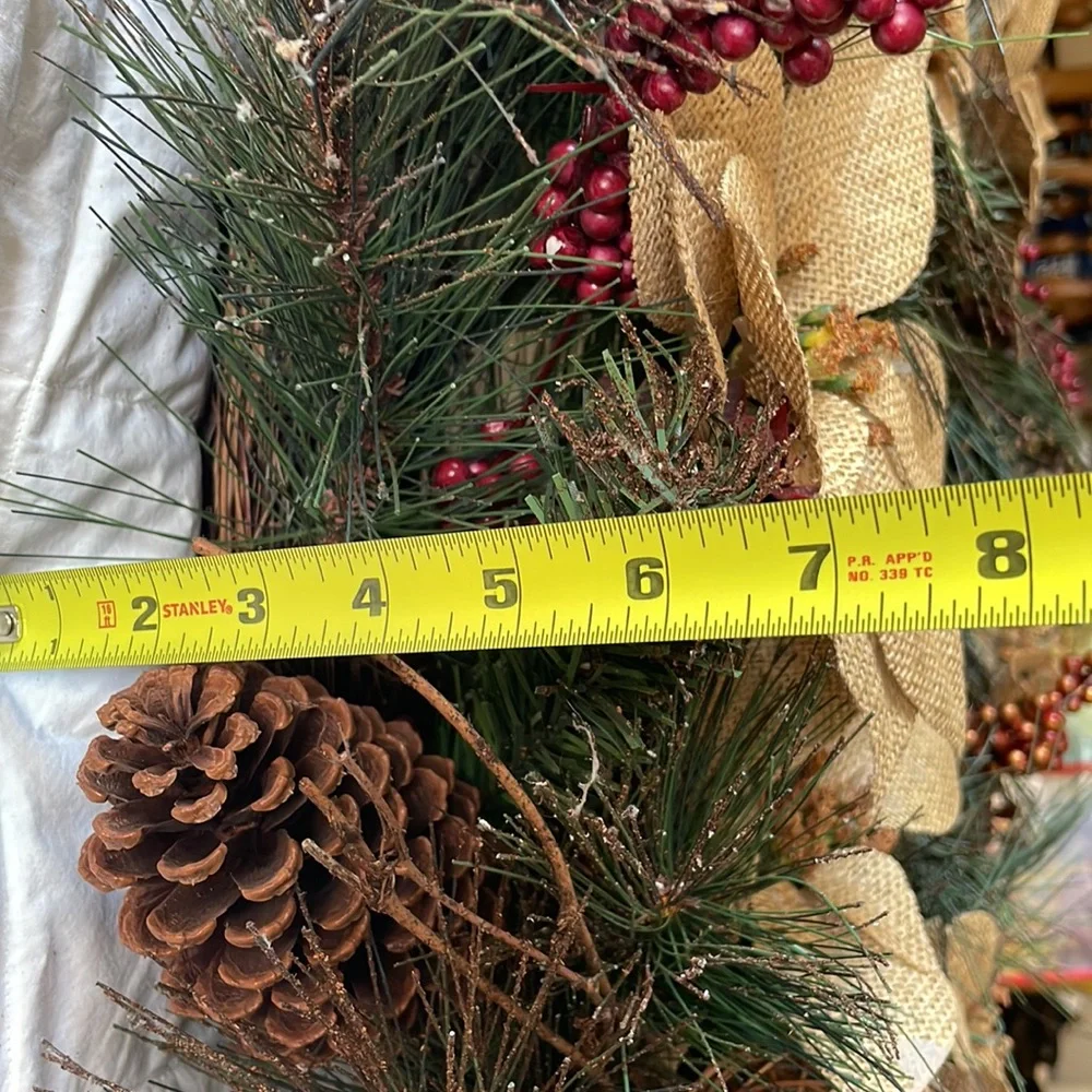LN Holiday Wreath With Burlap Poinsettia Flowers
